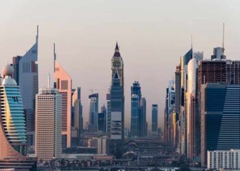 UAE Expects fast economy recovery in next years.