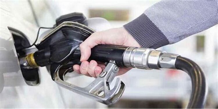 Petrol price in Pakistan increase by by Rs30 in order to resume the IMF programme