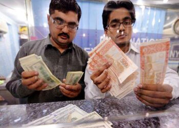 USD TO PKR - Dollar rate in Pakistan today 2021