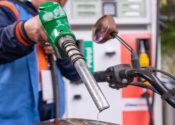 Petrol Price in Pakistan increased by government Rs. 24.03 per liter