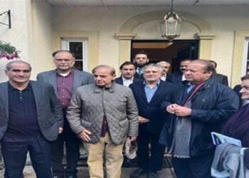 Nawaz shares action plan with PML-N govt to clean up PTI filth