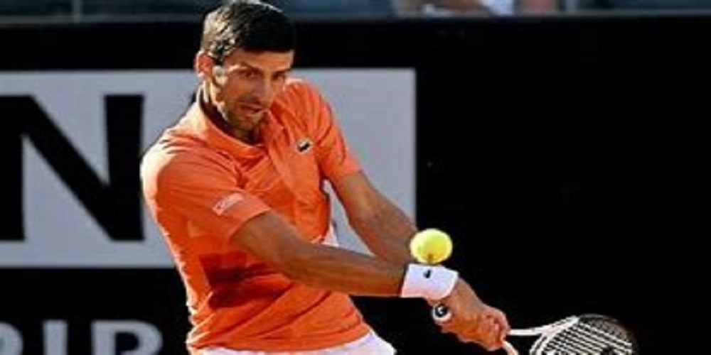 Novak Djokovic eases past old rival Stan Wawrinka to reach Italian Open quarter-final